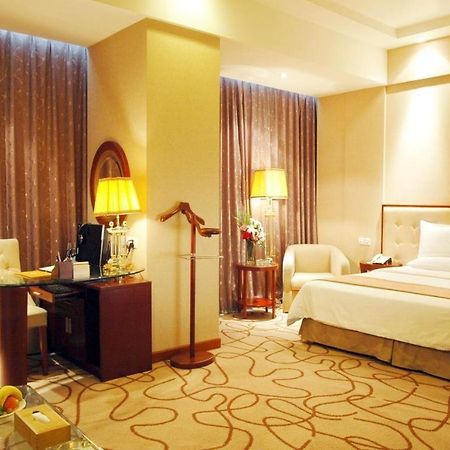 Nanchang Galactic Peace International Hotel Esterno foto