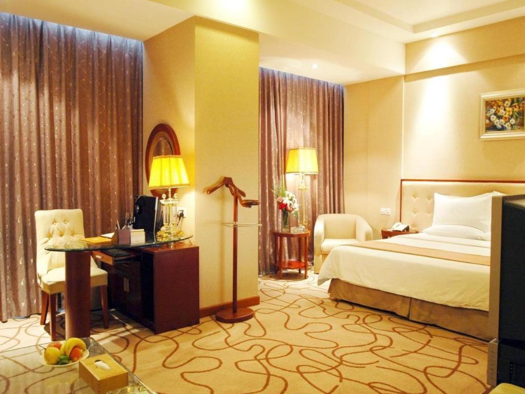 Nanchang Galactic Peace International Hotel Esterno foto