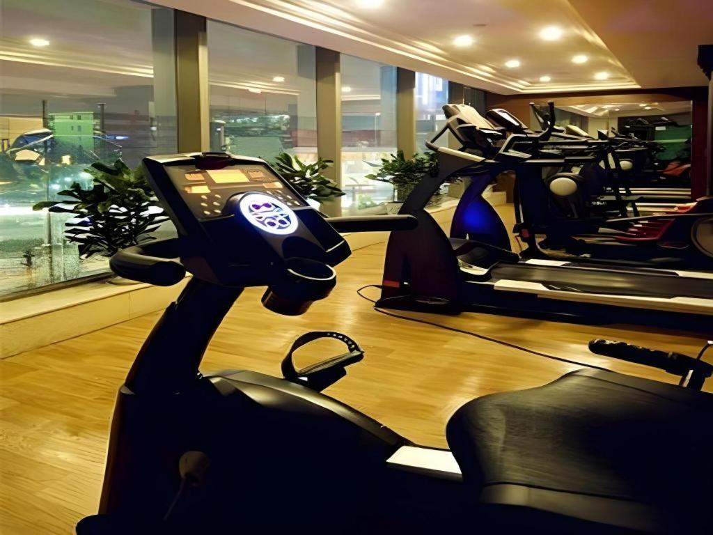 Nanchang Galactic Peace International Hotel Esterno foto