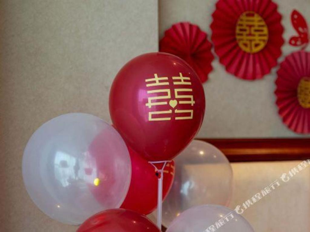 Nanchang Galactic Peace International Hotel Esterno foto
