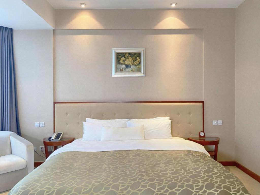 Nanchang Galactic Peace International Hotel Esterno foto