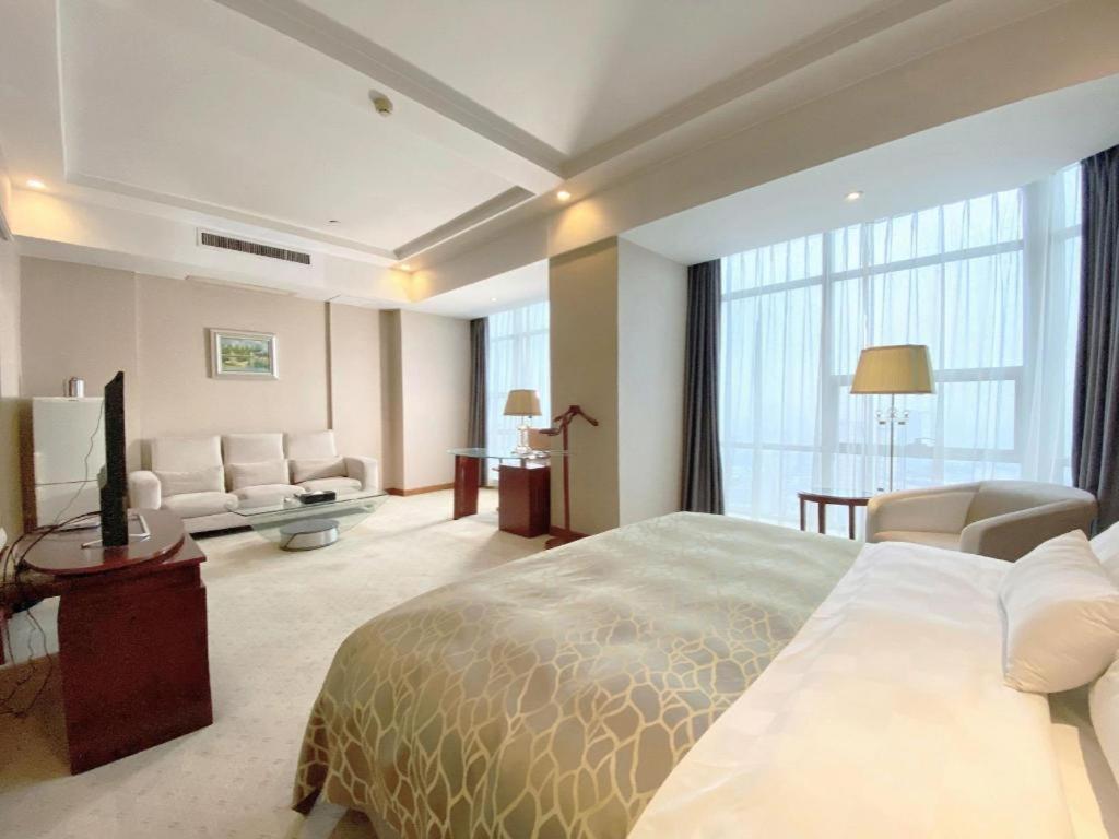 Nanchang Galactic Peace International Hotel Esterno foto