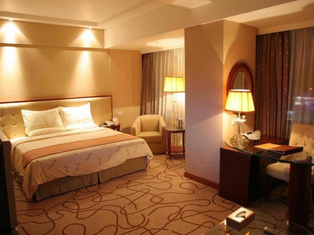 Nanchang Galactic Peace International Hotel Esterno foto