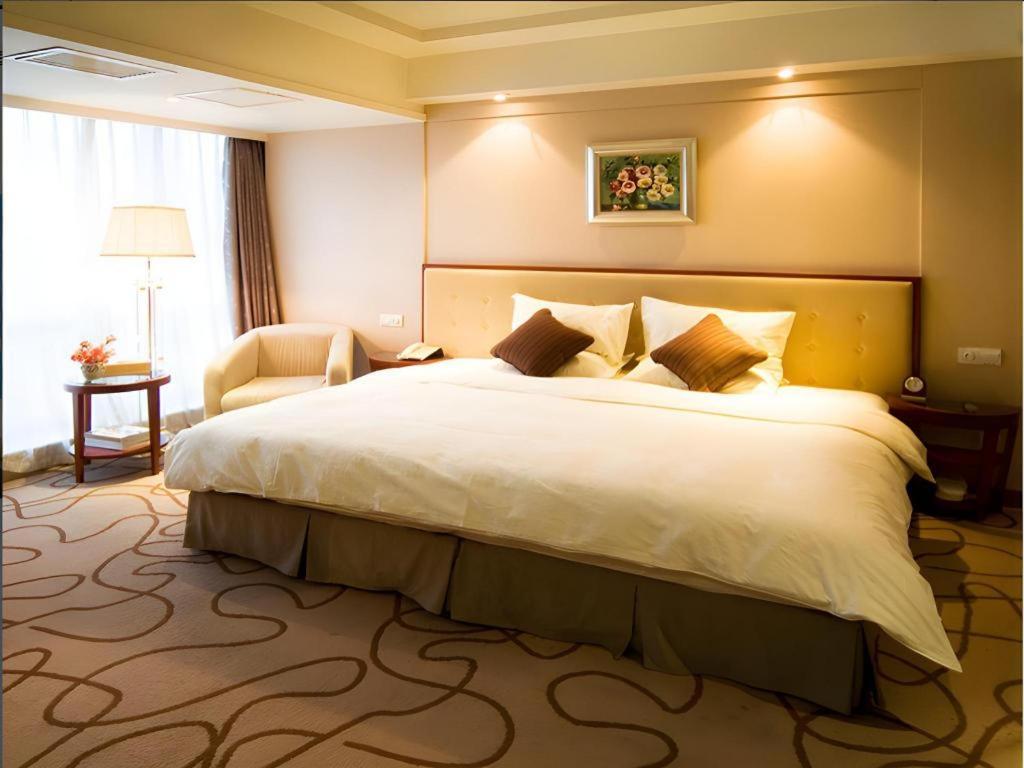 Nanchang Galactic Peace International Hotel Esterno foto